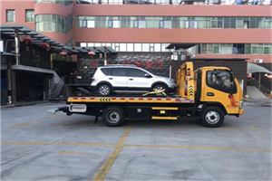 房县汽车紧急补胎换胎救援