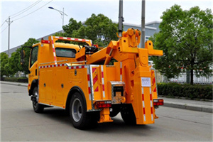 房县高速路拖车费